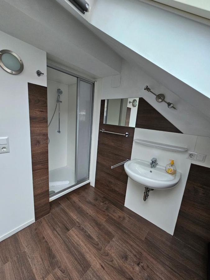 B76, Lauterach, Vorarlberg Apartments Extérieur photo