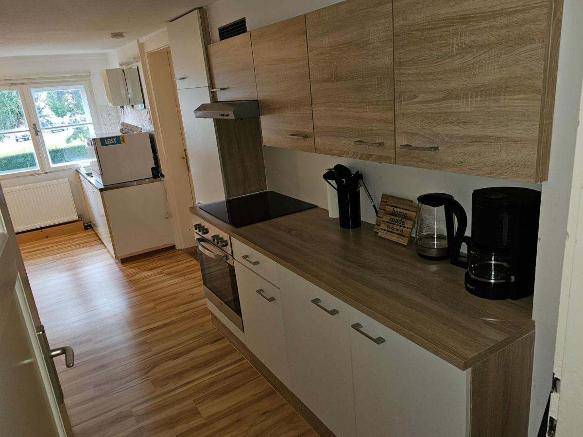 B76, Lauterach, Vorarlberg Apartments Extérieur photo